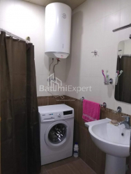 آپارتمان 2-комн 40 m² - کلانتر خیمشیاشویلی, Batumi