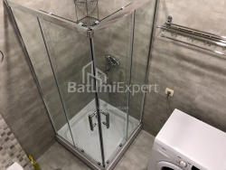آپارتمان 2-комн 45.8 m² - کلانتر خیمشیاشویلی, Batumi