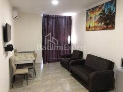 آپارتمان 2-комн 45.8 m² - کلانتر خیمشیاشویلی, Batumi