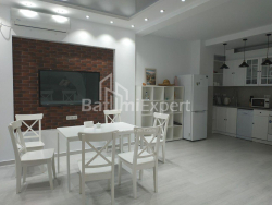 خانه شخصی 5-комн 180 m² - پتره ایبری, Gonio