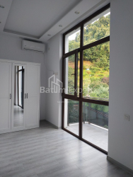 خانه شخصی 5-комн 180 m² - پتره ایبری, Gonio