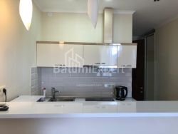 آپارتمان 1-комн 30 m² - یوسف کوبالادزه, Batumi