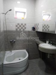 آپارتمان 3-комн 70 m² - کلانتر خیمشیاشویلی, Batumi