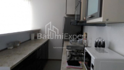 آپارتمان 3-комн 70 m² - کلانتر خیمشیاشویلی, Batumi