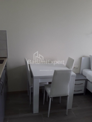 آپارتمان 1-комн 30 m² - کلانتر خیمشیاشویلی, Batumi