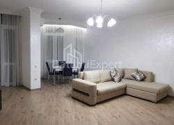 آپارتمان 2-комн 57 m² - زورابا گورگیلادزه, Batumi