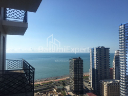 آپارتمان 1-комн 35 m² - لخ و ماریا کاچینسکی, Batumi