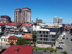 آپارتمان 2-комн 50 m² - الکساندرا سولابریدزه, Batumi