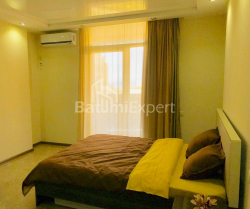 آپارتمان 1-комн 34 m² - کلانتر خیمشیاشویلی, Batumi