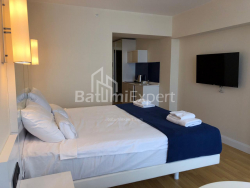 آپارتمان 1-комн 30 m² - کلانتر خیمشیاشویلی, Batumi