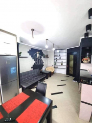 آپارتمان 4-комн 100 m² - زورابا گورگیلادزه, Batumi