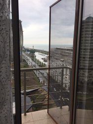 آپارتمان 5-комн 115 m² - کلانتر خیمشیاشویلی, Batumi