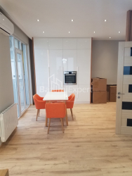 آپارتمان 2-комн 59.5 m² - کلانتر خیمشیاشویلی, Batumi