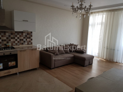 آپارتمان 3-комн 80 m² - زورابا گورگیلادزه, Batumi