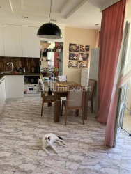 آپارتمان 2-комн 90 m² - واژه پشاولا, Batumi