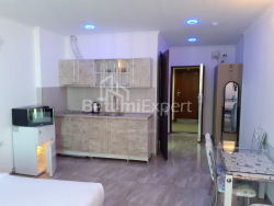آپارتمان 1-комн 32.5 m² - کلانتر خیمشیاشویلی, Batumi