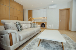 آپارتمان 3-комн 84 m² - کوچه قهرمانان, Batumi