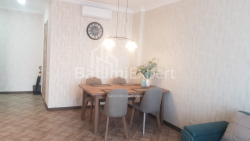 آپارتمان 2-комн 58.7 m² - نیکو پیروسمانی, Batumi