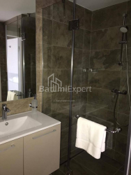 آپارتمان 1-комн 30 m² - کلانتر خیمشیاشویلی, Batumi
