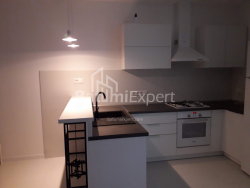 آپارتمان 4-комн 93 m² - نیکو پیروسمانی, Batumi