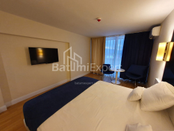 آپارتمان 1-комн 30 m² - کلانتر خیمشیاشویلی, Batumi