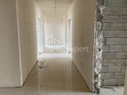 آپارتمان 58.8 متر مربع - خیدرا آباشیدزه, باتومی, گرجستان