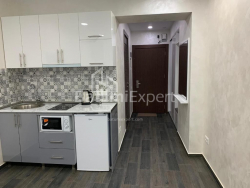 آپارتمان 1-комн 28 m² - کلانتر خیمشیاشویلی, Batumi