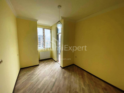آپارتمان 3-комн 66.7 m² - گریگولا لورتکیپانیدزه, Batumi