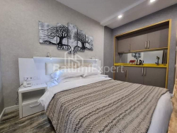 آپارتمان 1-комн 30 m² - کلانتر خیمشیاشویلی, Batumi