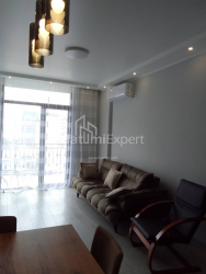 آپارتمان 63 متر مربع - واختنگ گرگاسالی, باتومی, گرجستان