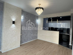 آپارتمان 2-комн 44 m² - گیورگی برتسکینواله, Batumi