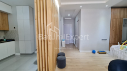 آپارتمان 4-комн 93 m² - سلیما خیمشیاشویلی, Batumi