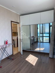 آپارتمان 55 متر مربع - کوچه قهرمانان, Batumi, گرجستان