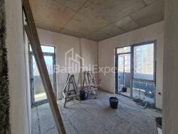 آپارتمان 4-комн 96.5 m² - پترا باگریونی, Batumi