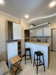 آپارتمان 2-комн 58 m² - نیکو پیروسمانی, Batumi