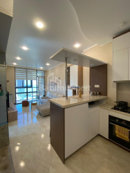 آپارتمان 2-комн 58 m² - نیکو پیروسمانی, Batumi