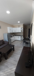 آپارتمان 2-комн 45.8 m² - کلانتر خیمشیاشویلی, Batumi