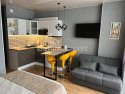 آپارتمان 1-комн 31 m² - کلانتر خیمشیاشویلی, Batumi