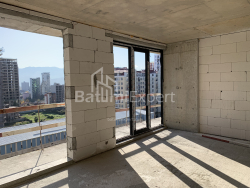 آپارتمان 2-комн 45.6 m² - شالوا ایناساریدزه, Batumi