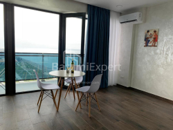 آپارتمان 2-комн 60 m² - کلانتر خیمشیاشویلی, Batumi