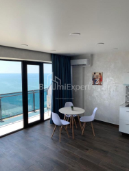 آپارتمان 2-комн 60 m² - کلانتر خیمشیاشویلی, Batumi