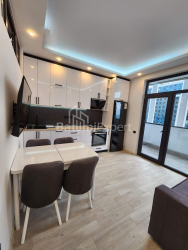 آپارتمان 2-комн 40 m² - نیکو پیروسمانی, Batumi