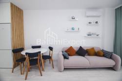 آپارتمان 3-комн 74 m² - زورابا گورگیلادزه, Batumi