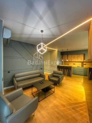 آپارتمان 3-комн 79.7 m² - ژیولی شارتاوا, Batumi