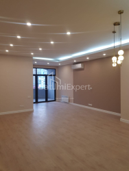 آپارتمان 4-комн 100 m² - زورابا گورگیلادزه, Batumi