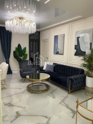 آپارتمان 3-комн 76.5 m² - کلانتر خیمشیاشویلی, Batumi