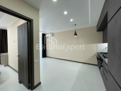 آپارتمان 2-комн 53.2 m² - نیکو پیروسمانی, Batumi