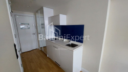 آپارتمان 1-комн 33 m² - کلانتر خیمشیاشویلی, Batumi