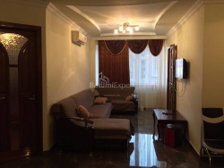 آپارتمان 3-комн 70 m² - زورابا گورگیلادزه, Batumi