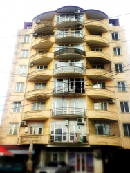 آپارتمان 2-комн 32 m² - الکساندرا پوشکین, Batumi
